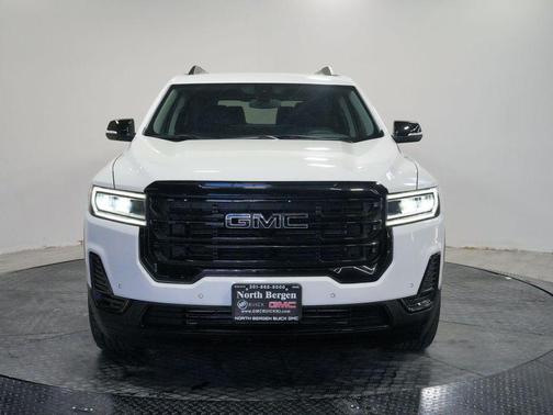 Summit White 2023 GMC Acadia SLE