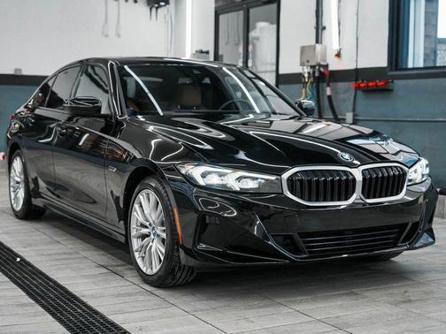 2023 BMW 330e xDrive