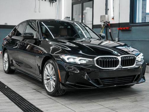 2023 BMW 330e xDrive