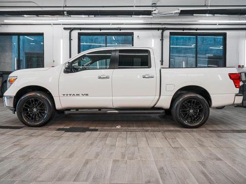 2018 Nissan Titan SL