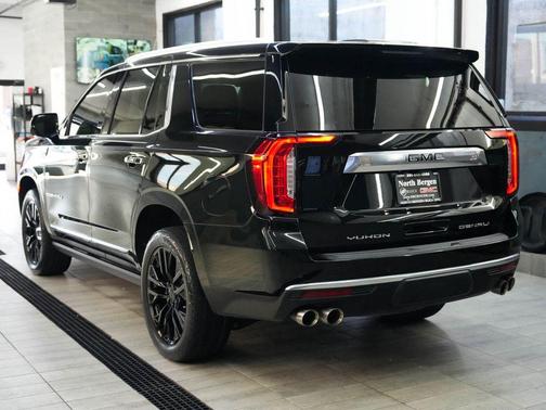 Onyx Black 2023 GMC Yukon Denali