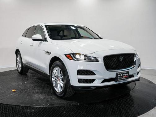 2019 Jaguar F-PACE 30t Prestige