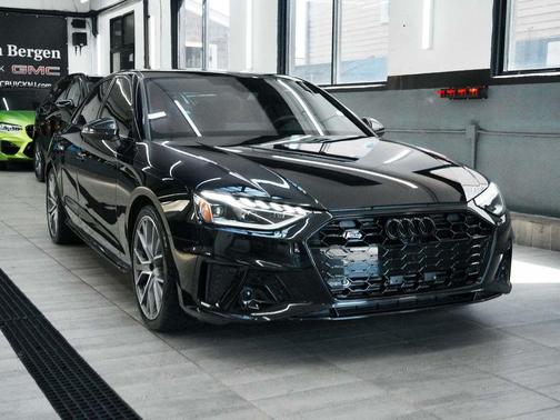 Mythos Black Metallic 2024 Audi S4 3.0T Premium
