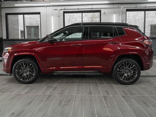 2022 Jeep Compass Altitude