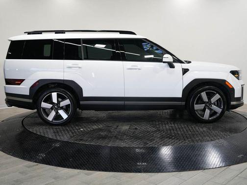 White 2024 Hyundai SANTA FE Limited