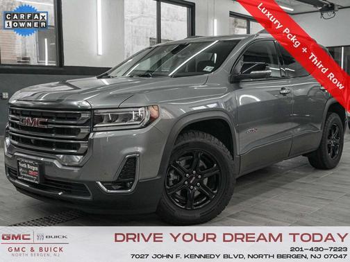 2022 GMC Acadia AT4