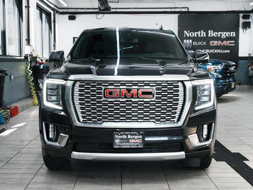 Titanium Rush Metallic 2023 GMC Yukon Denali