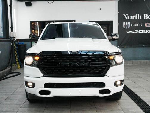 Bright White Clearcoat 2023 RAM 1500 Big Horn