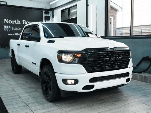 Bright White Clearcoat 2023 RAM 1500 Big Horn