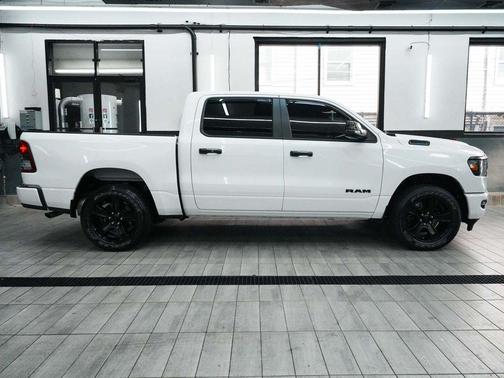 Bright White Clearcoat 2023 RAM 1500 Big Horn
