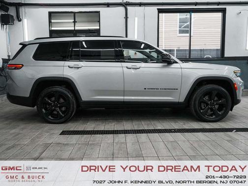 2021 Jeep Grand Cherokee L Laredo