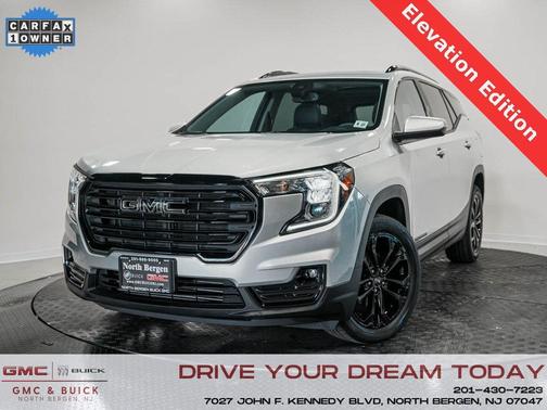 2022 GMC Terrain SLT