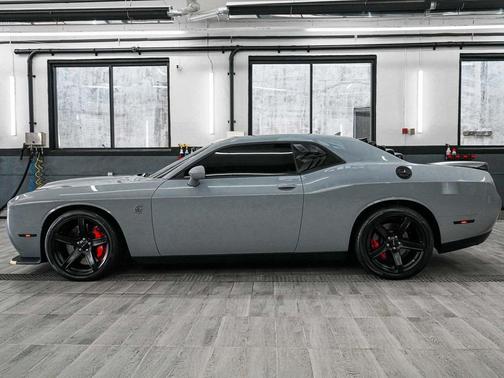 2022 Dodge Challenger SRT Hellcat