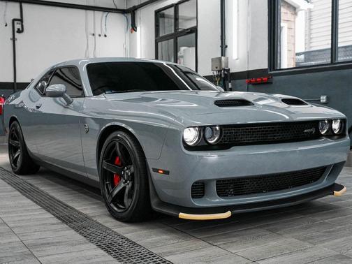 2022 Dodge Challenger SRT Hellcat