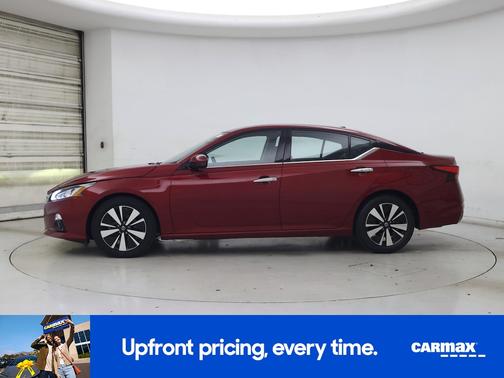 Red 2020 Nissan Altima SV