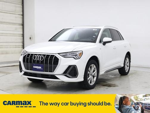 2023 Audi Q3 Premium