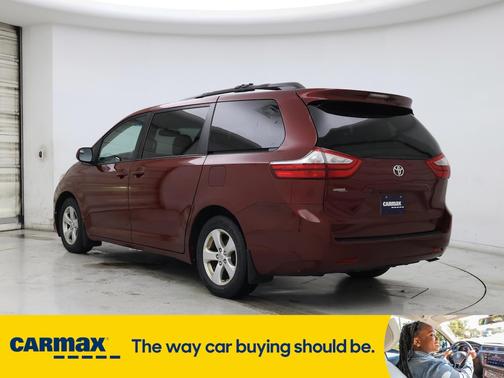 2015 Toyota Sienna LE