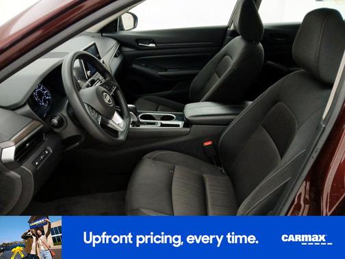 2024 Nissan Altima SV