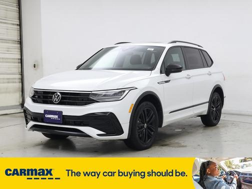 2022 Volkswagen Tiguan SE R-Line Black