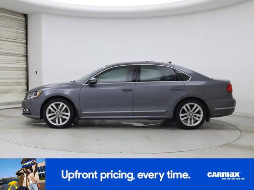 2016 Volkswagen Passat SEL