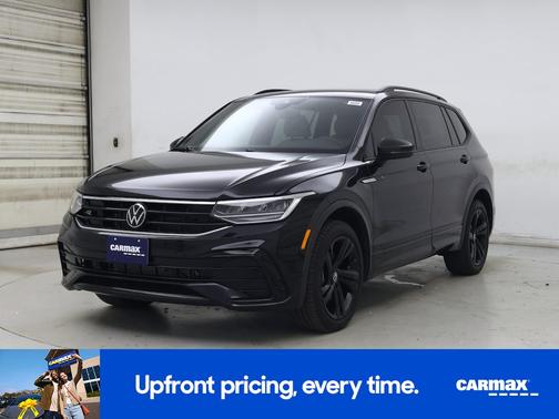 Black 2024 Volkswagen Tiguan SE R-Line Black