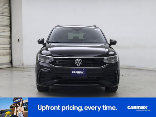 Black 2024 Volkswagen Tiguan SE R-Line Black