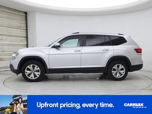 Silver 2018 Volkswagen Atlas SE