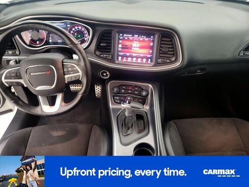 2016 Dodge Challenger 392 Hemi Scat Pack Shaker