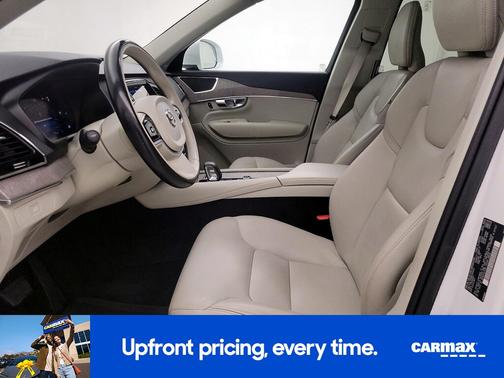 2023 Volvo XC90 B5 Plus