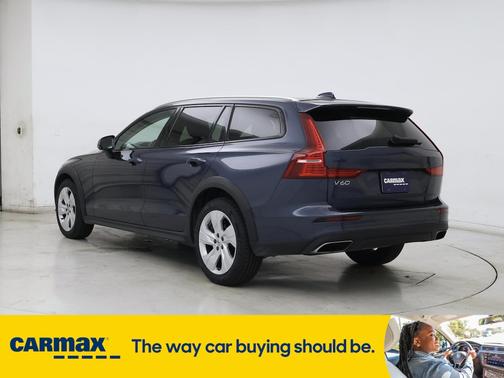 2020 Volvo V60 Cross Country T5