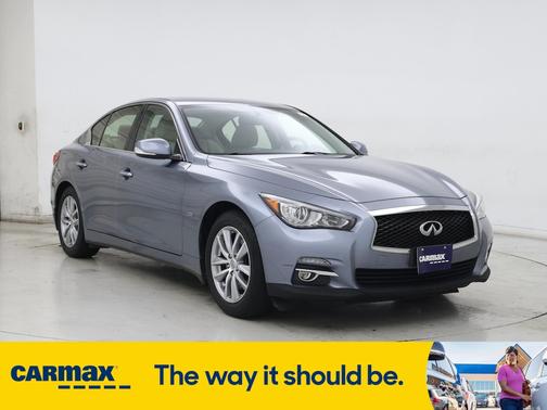2016 INFINITI Q50 Premium