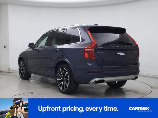 Blue 2021 Volvo XC90 T6 Momentum