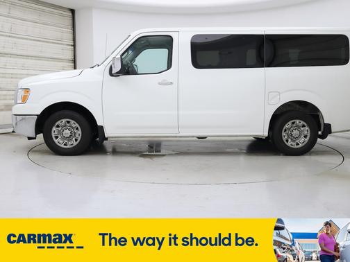 2014 Nissan NV Passenger NV3500 HD SL