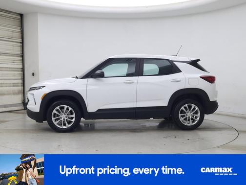 White 2024 Chevrolet Trailblazer LS