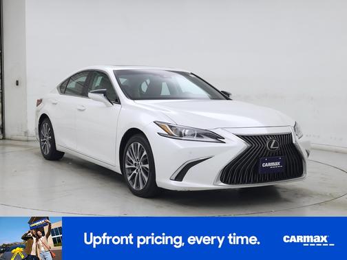 White 2019 Lexus ES 350 Luxury