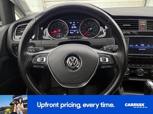 2016 Volkswagen Golf SEL