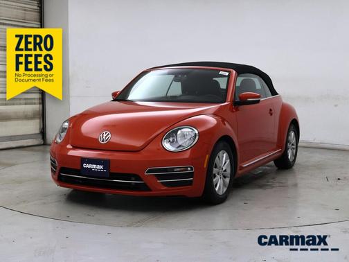 Orange 2019 Volkswagen Beetle SE