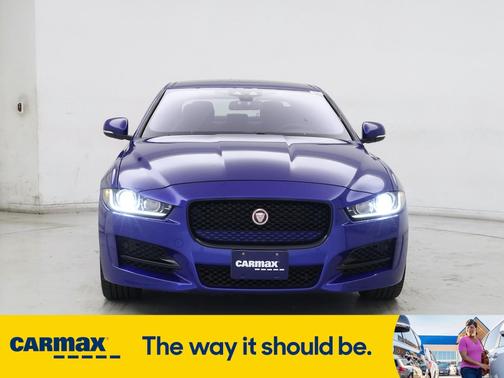 2018 Jaguar XE R-Sport