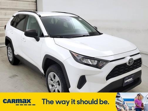 2020 Toyota RAV4 LE