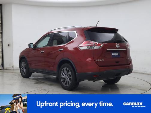 Red 2016 Nissan Rogue SL