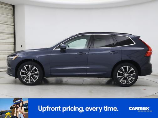 2022 Volvo XC60 B5 Momentum