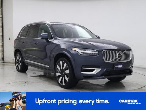 2024 Volvo XC90 Recharge Plug-In Hybrid T8 Plus Bright Theme