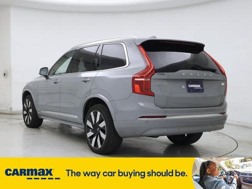 2024 Volvo XC90 Recharge Plug-In Hybrid T8 Plus Bright Theme