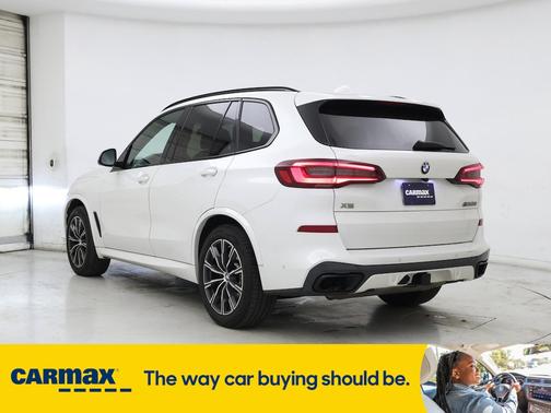 2021 BMW X5 M50i