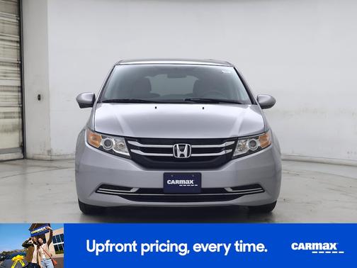 Silver 2017 Honda Odyssey SE