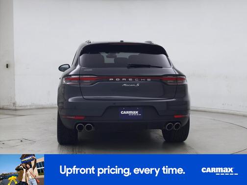Gray 2021 Porsche Macan S