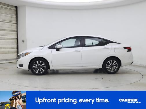 White 2025 Nissan Versa SV
