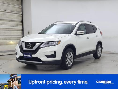 White 2018 Nissan Rogue SV