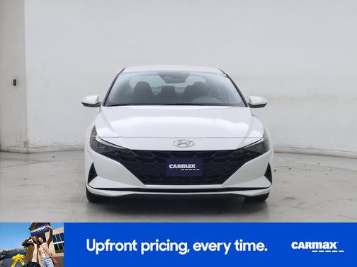 White 2023 Hyundai ELANTRA SEL