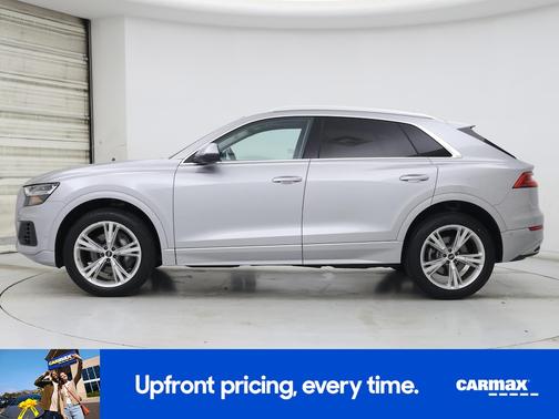 2022 Audi Q8 Premium Plus